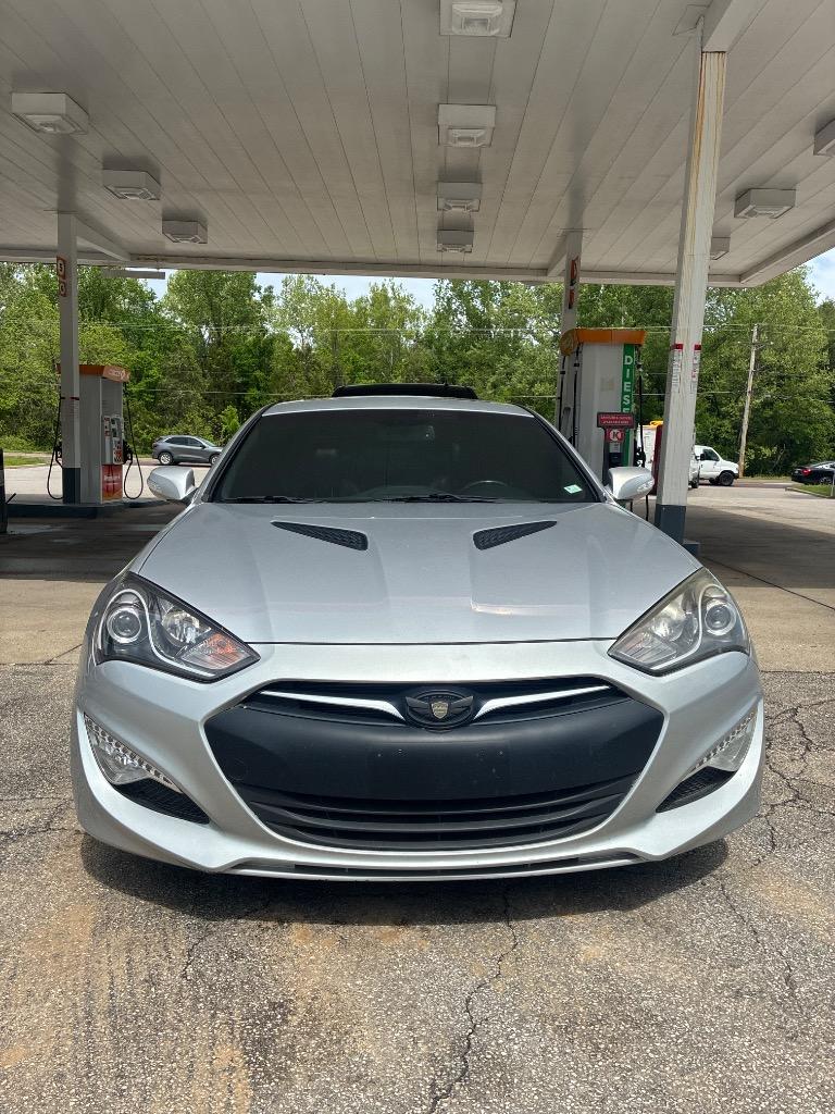 2013 Hyundai Genesis Coupe 3.8 Grand Touring 8-Speed A/T's photo